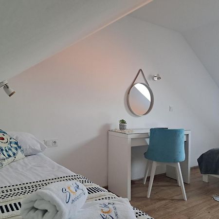 Solek Apartamenty I Pokoje Goscinne Mielno  Dış mekan fotoğraf